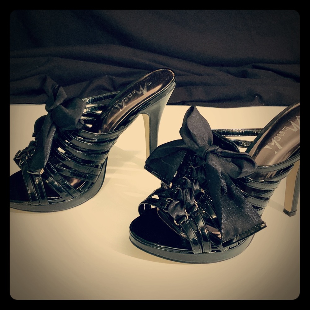 Old Hollywood Black Mules Sandals Lace-up w/ Bow